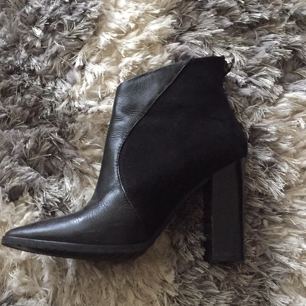 Kenneth Cole Booties
